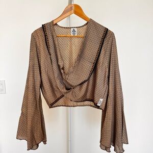 Anahi Wrap-Shirt with Flowy Sleeves